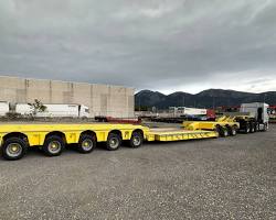 Gambar Lowbed Detachable