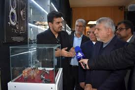 بازدید وزیر میراث‌فرهنگی از نخستین موزه تخصصی عکاسی شمال کشور/ تاکید بر تقویت زیرساخت‌های فرهنگی گلستان