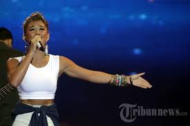 Hasil gambar untuk agnez mo