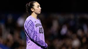 Washington Goalkeeper Mia Hamant Passes Away at 21 After Battle with Kidney Cancer