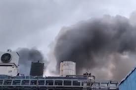 BREAKING: At least 10 feared dead after reactor blast at chemical plant in Telangana | VIDEO