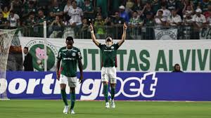 El Flaco López no falló y cambió el penal por gol para el 2-1 de Palmeiras vs. Sporting Cristal