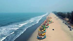 Eid holiday rush turns Cox’s Bazar into a tourist hotspot