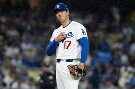 Shohei Ohtani chasing a Dodgers legacy set by Fernando Valenzuela