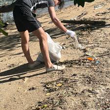 Trash Hero Komodo | Report Trash Hero Komodo Friday CleanUp Jumat, 02 Desember 2022 Jam 7.30 Pagi Lokasi Pantai Binongko Jumlah peserta 15 orang 101 kg... | Instagram