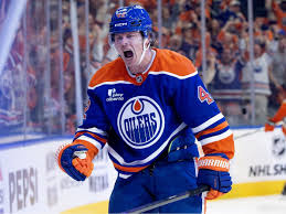Blue collar heroes save the day for sloppy Edmonton Oilers in Game 1