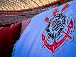 Corinthians recusa oferta milionária do exterior por lateral
