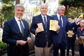 Prince Albert joins schoolchildren in Monaco's gardens to mark ten years of Flowers for Bees