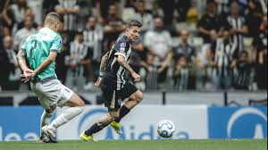 Bernard desabafa contra torcida do Atlético em comemoração de belo gol