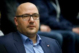 Vådeskudsulykke: Tidligere håndbolddirektør er død