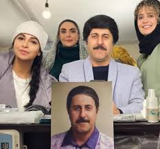 هومن حاجی عبداللهی بین سه خانم زیبا در اتاق گریم سریال پایتخت ۷ +عکس