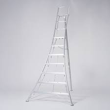 Hasegawa GSC Model Tripod Ladder, 10' – Gasper Home & Garden