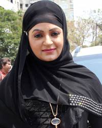 Upasana Singh - hume-toh-loot-liya-film-shoot-13_th