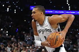Oh, say can you see, there is nothing to the Spurs anthem controversy