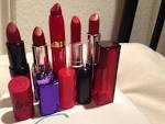 Hollywood red maybelline lipstick