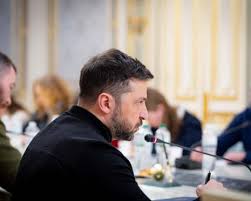 Ukraine Peace Talks: US Sets June Deadline Amidst Economic Strain on Russia