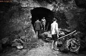 Image result for 1968年深挖洞 广集粮