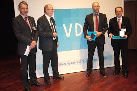 Fotos - Professor Dr.-Ing. Stefan Böttinger, Vorsitzender VDI-MEG ... - Professor-Dr-Ing-Stefan-Boettinger-Vorsitzender-VDI-MEG-Dr-Ing-Bernd-Scheufler-Dipl-Ing-Andreas-Roth-und-Dipl-Ing-Ludwig-Becker-v-l-n-r--Foto-VDI_Bild_idb1288524473_1024