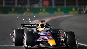 “Verstappen Triumphs in Thrilling F1 Showdown, Surpassing Las Vegas’ Highest Hopes”