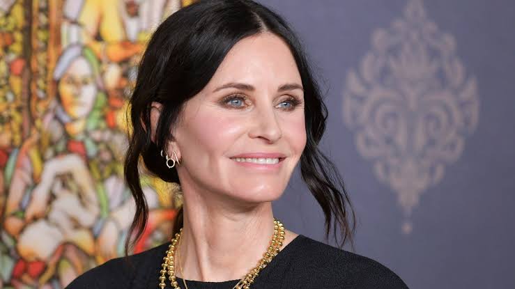 Courteney Cox Sells Her 25th-Floor Hollywood Hills Condo for $4.5 Million |  Architectural Digest