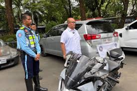 LTO impounds two vloggers' vehicles for allegedly ignoring show-cause orders