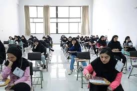 رتبه یک کنکور انسانی: با دیدن رتبه‌ام فکر کردم باگ سیستم است!