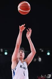 이현중