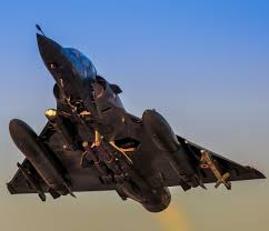 Mirage 2000 retenus aux Émirats, la fenêtre d’un renfort rapide se referme pour le Maroc