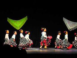 Resultado de imagen de niñas bailando flamenco