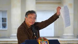 Petro condiciona cooperación de inteligencia con EE.UU. a DD.HH.