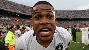 JÚNIOR SANTOS ACERTA VOLTA AO BOTAFOGO, CRAVA JORNALISTA