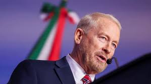 US Ambassador Ronald Johnson, an uncomfortable voice amid Mexico’s defense of sovereignty