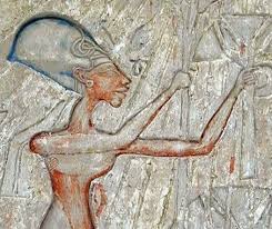 Akhenaten's Purgatory: Dissecting the Legend of the Mad Pharaoh's Cursed Soul – Curious Archive
