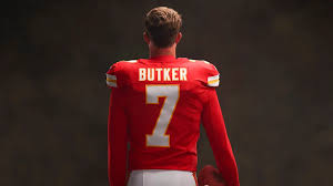 Harrison Butker makes a 69-yard FG on final play of first half