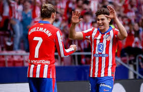 Griezmann segna contro l’ex club e l’Atlético de Madrid batte 2-0 il Barcellona al 14′ in Copa del Rey