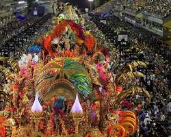 کارناوال ریو دو ژانیرو -  مکان‌های دیدنی برزیل