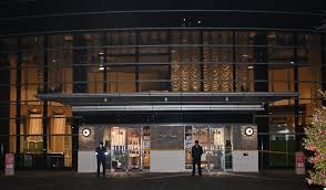 「不安でいっぱい」福岡市の図書館で3人刺傷 現場は小学校ある一角