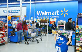 Walmart dice adiós a las cajas de autoservicio y confirma el cierre masivo de tiendas por remodelación