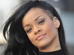 Êtes vous un bon fan de Rihanna ? #UnBonRihannaNavy - rihanna-600x449