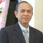 Telah Meninggal Dunia dengan tenang Bapak Heru Susilo, M.Si pada tanggal 11 Oktober 2013 Pukul 22.55 di RS. Kariadi Semarang. Kami Selaku Keluarga besar ... - 283974_1856392220679_8033996_n