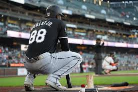 Mets Explore Trade for Luis Robert Jr. Amid Injury Concerns