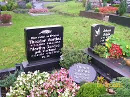 Grab von Theodor Gerdes (09.09.1899-11.02.1962), Friedhof Esklum