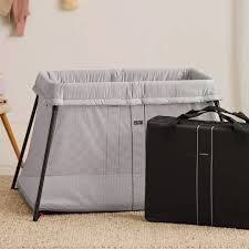 BabyBjörn Bundle Travel Cot Light + Fitted Sheet Silver ...