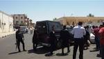 ضبط صاحب مطعم مشويات بحوزته