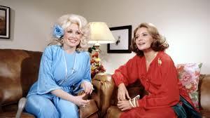 Dolly Parton had perfect response to Barbara Walters' 'hillbilly' question — USA Today