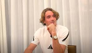 Stefanos Tsitsipas explores Namibia with new partner