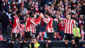 (Crónica) El Athletic sella su primer triunfo liguero del año y Vlachodimos salva al Sevilla