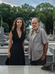 Nathalia Dill comemora sucesso em ‘Quem Ama Cuida’ e exalta Tony Ramos: ‘Torna tudo mais fácil’