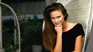 ‘Dallas’ actress, model Annabel Schofield dies amid cancer battle: Reports