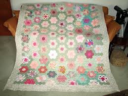 Résultat de recherche d'images pour "grandmothers flower garden quilt"